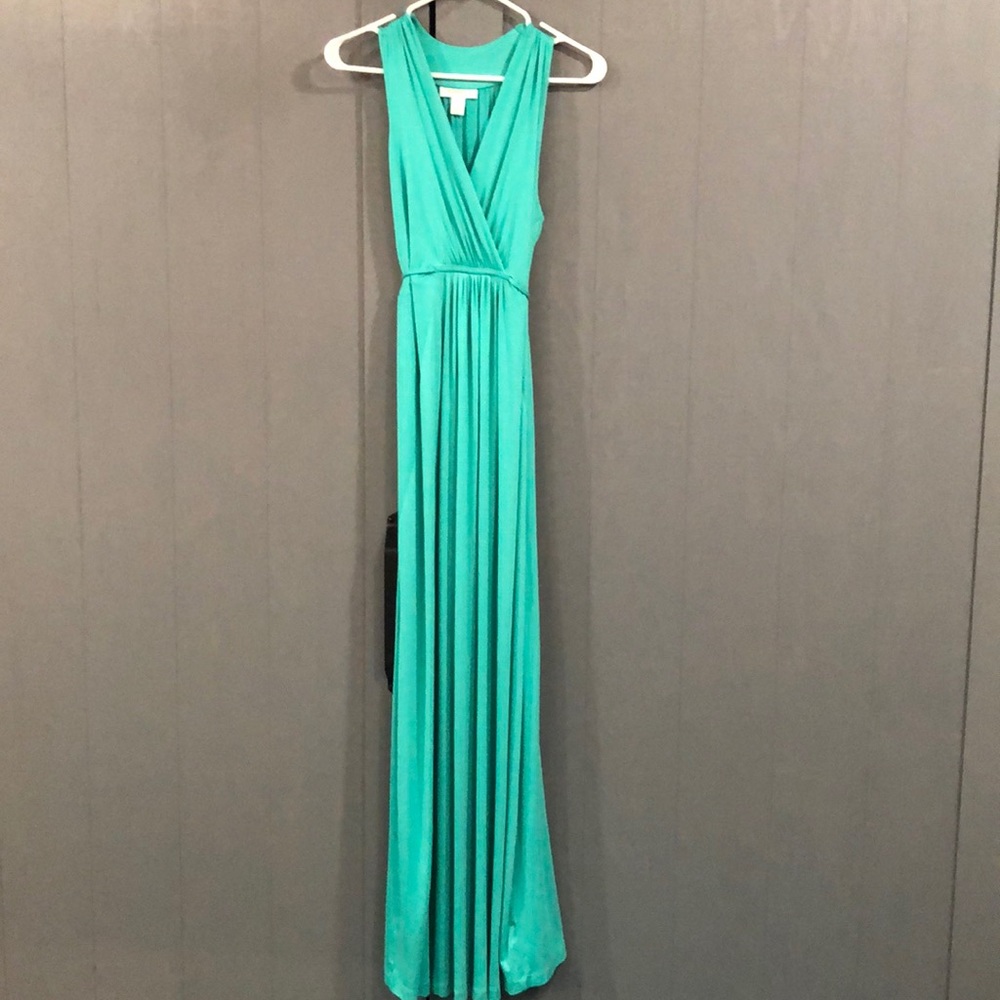 Maternity maxi dress